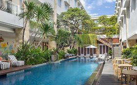 Crystalkuta Hotel - Bali